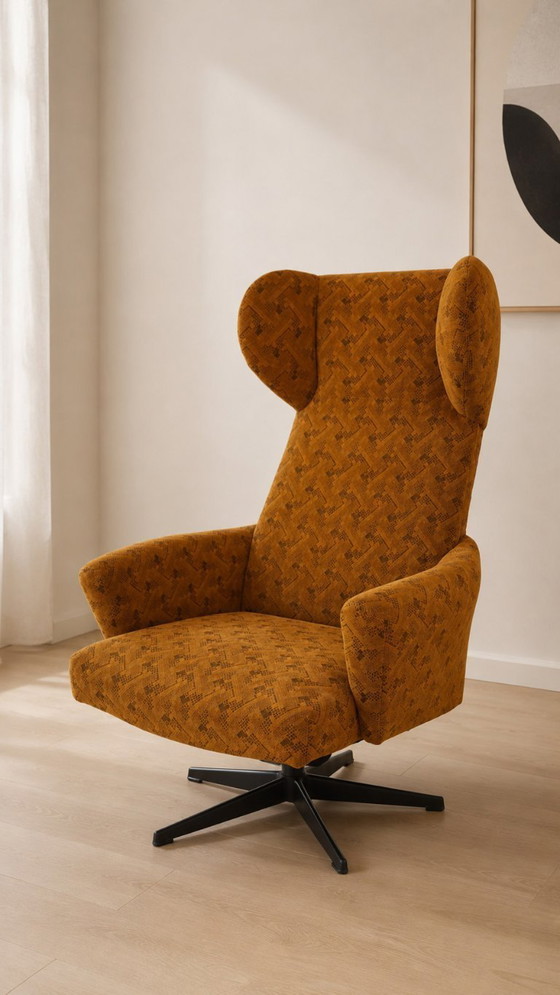 Image 1 of Vintage Czechoslovak Wingback Swivel Lounge Armchair 