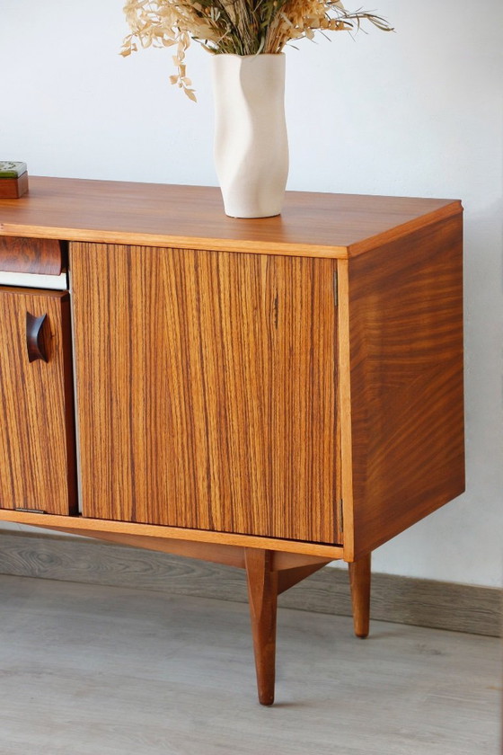 Image 1 of Zebrano Scandinavisch dressoir - Vintage jaren 60 buffet