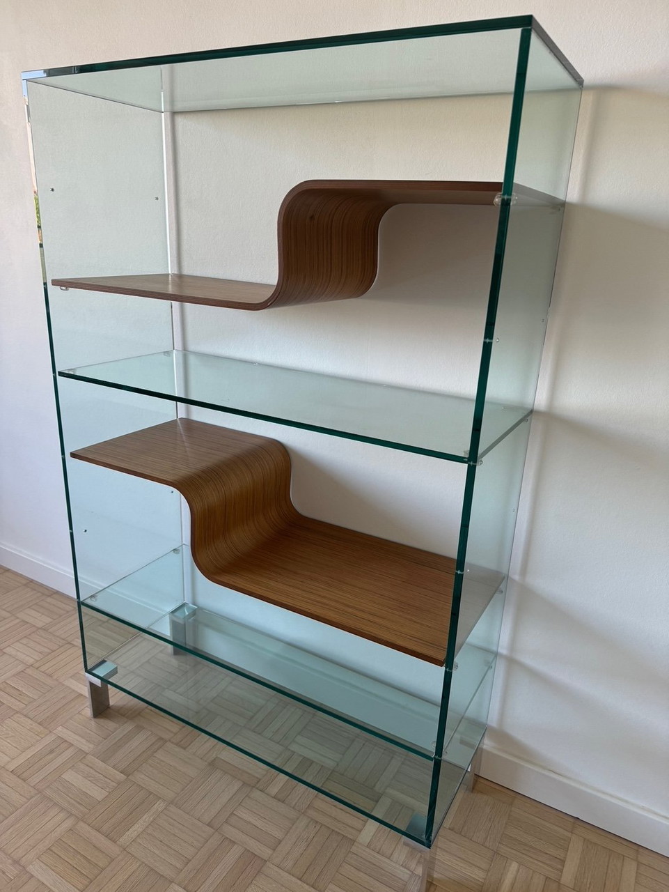 Gabinete Design Wave Vidrio + Madera Urbinati