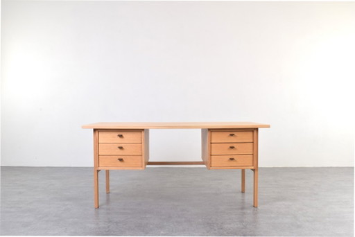 Escritorio Mid-Century de roble de Svend Åge Madsen para Sigurd Hansen, años 60. – bureau, Leather