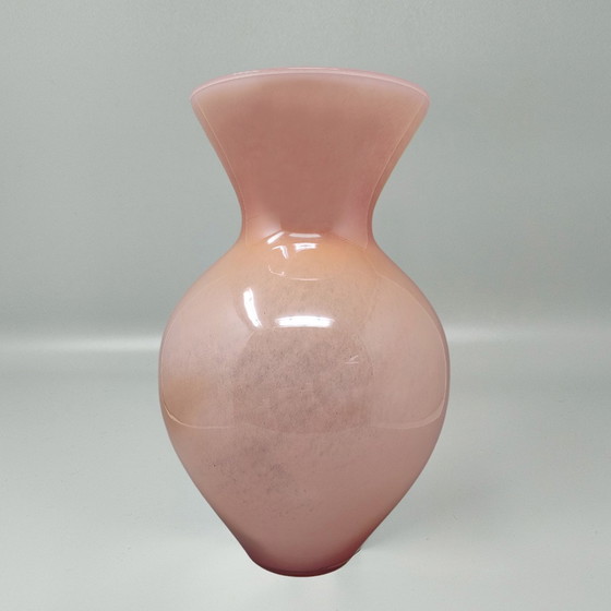 Image 1 of Load Image into Gallery Viewer, 1970s Luxury Pink Handcrafted Vase in Murano Glass by Maestro del Vetro. Made in Italy