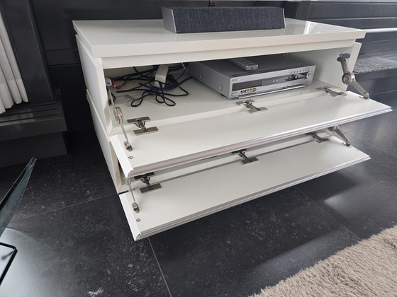 Image 1 of Mobile TV a cubo Interlübke