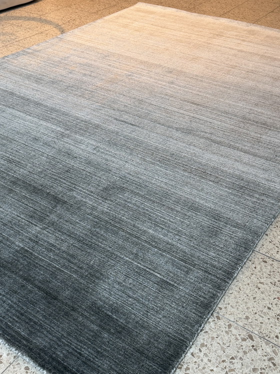 Image 1 of Moquette Leolux Evidence Milan Grise 200 x 300