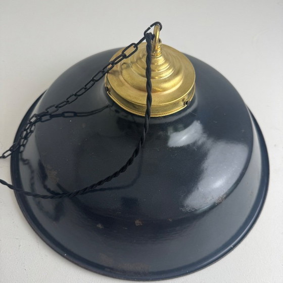 Image 1 of ANCIENNE SUSPENSION D’ATELIER EMAILLEE INDUSTRIELLE 40 CM 
