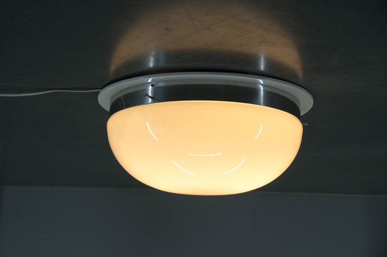 Image 1 of Grote Bauhaus chromen wand- of inbouwlamp, jaren 1940