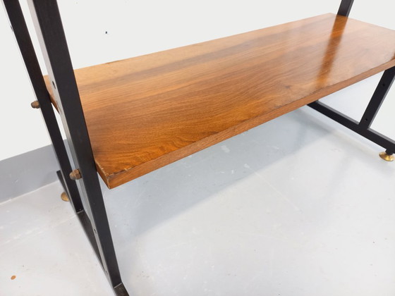 Image 1 of Bibliothèque étagère italienne modulable vintage en bois de noyer et métal des années 60