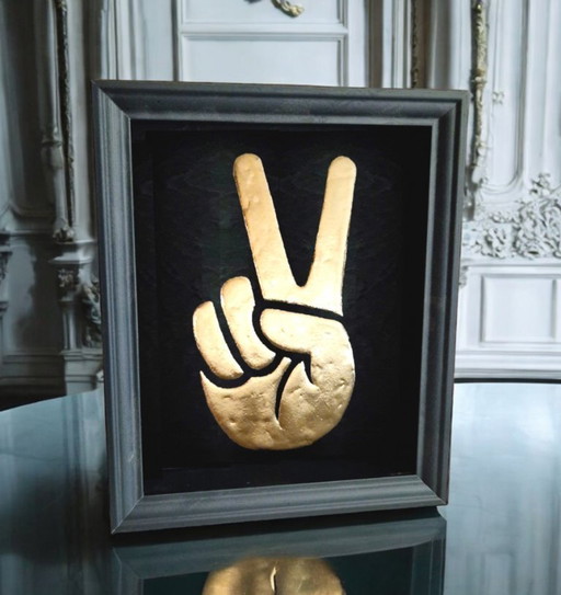 Gold peace hand gesture 23kt gold plated in a limited edition frame