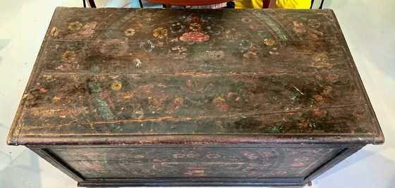 Image 1 of Coffre dit  "SANDOUK" - Tunisie Circa 1900 