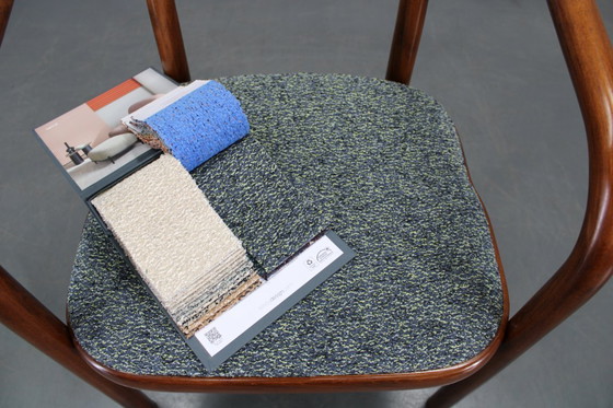 Image 1 of Sedia laterale restaurata in legno di faggio Antonin Suman degli anni '70 di Ton, Cecoslovacchia