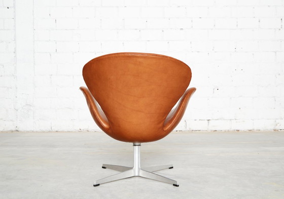 Arne Jacobsen Swan Chair voor Fritz Hansen – Fauteuils, Leather (photo 4 of 18)