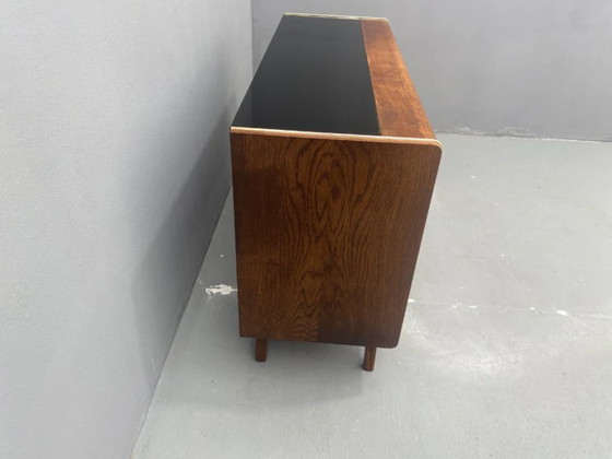 Image 1 of Kast met opaxietglas, Bohumil Landsman en Hubert Nepožitek, jaren 60