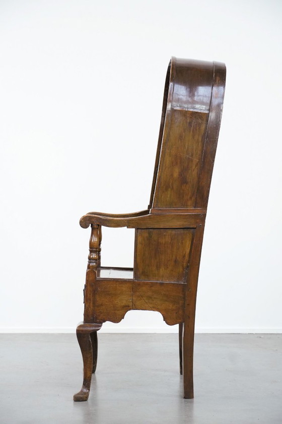 Image 1 of Antique English hooded lambing chair from the 18th century with a hood shape and a drawer