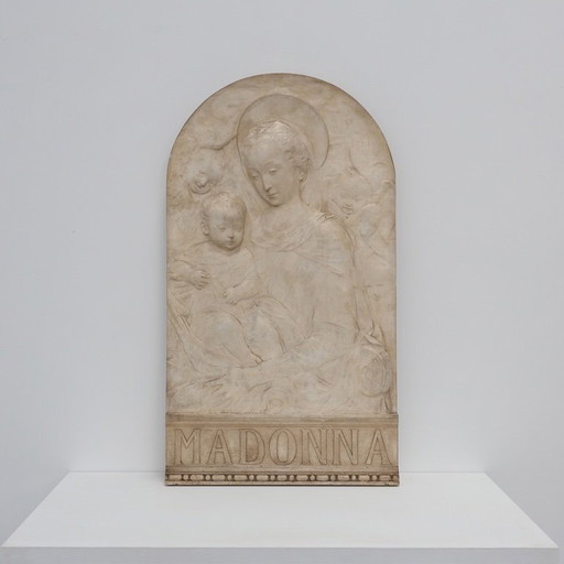 Bas-reliëf in stucwerk van Madonna met kind door Antonio Rossellino, Italië ca. 1880