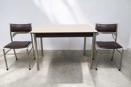 Ensemble de salle à manger vintage de Formica - table + 2 chaises