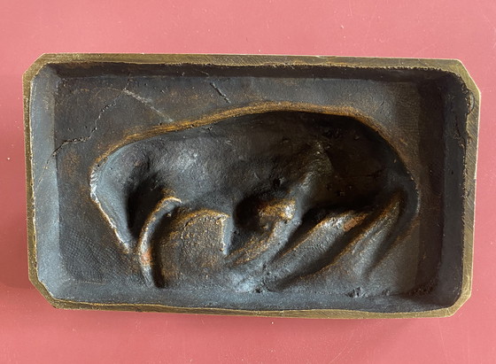 Image 1 of Louis Guy Bronzen Slapende Basset