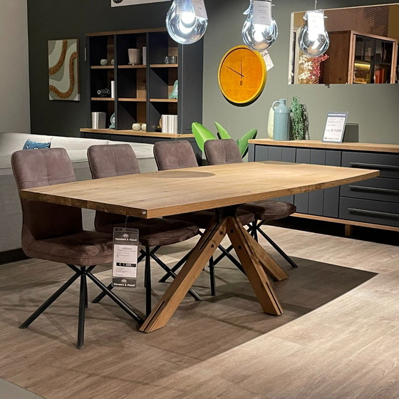 Image 1 of Henders and Hazel Jardino 230x105