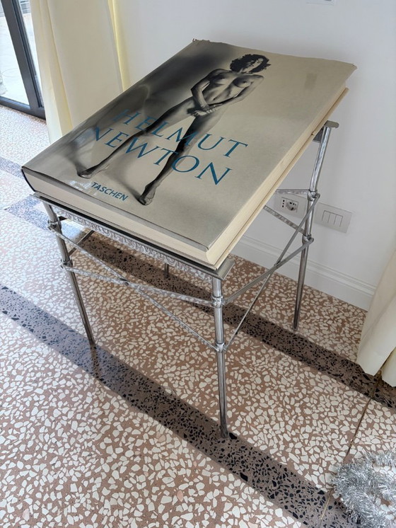 Image 1 of Signed Helmut Newton book – no. 04489 – incl. original stand