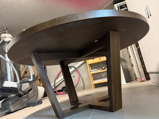 Maxalto (B&B Italia) Astrum – Tavolo da pranzo rotondo di design Ø160 cm – Antonio Citterio