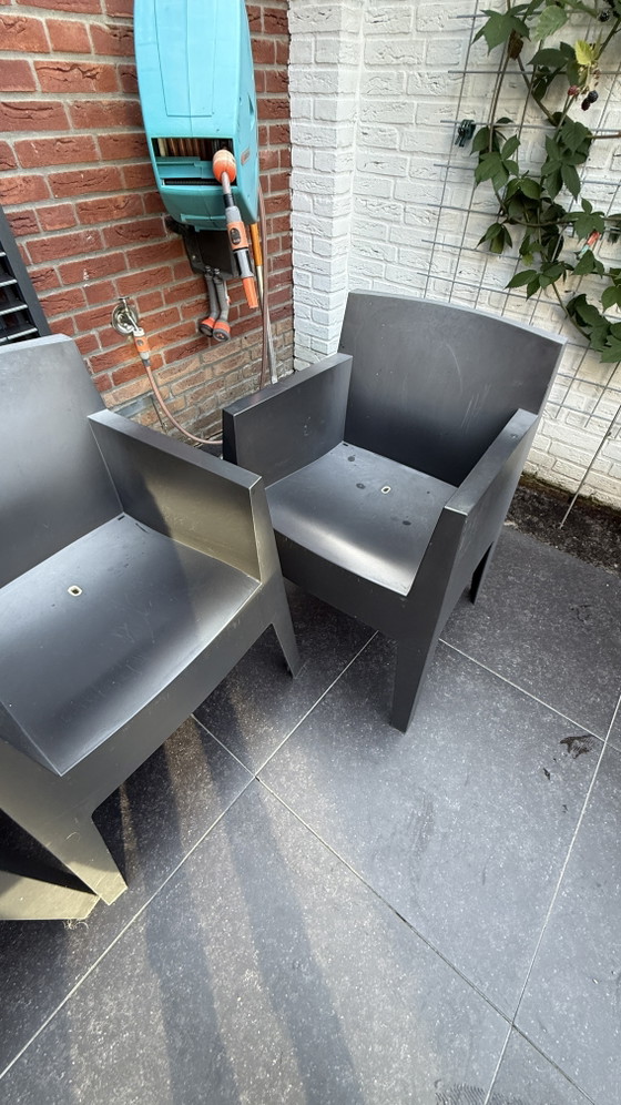 8 sillas de jardín de juguete | Philippe Starck para Driade – Plastic (photo 8 of 11)