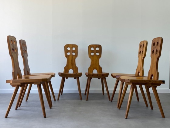 Vintage Brutalistische Eethoek – Tiroler Stijl (6 stoelen) – Eetkamerset, Wood (photo 2 of 18)