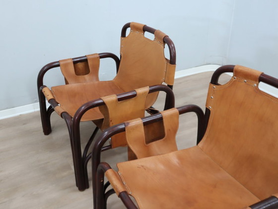Image 1 of Tito Agnoli fauteuil uit het midden van de 20e eeuw, leer en bamboe, jaren 60.