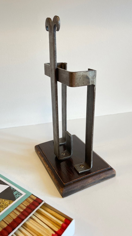 Image 1 of Portacerillas antiguo de hierro forjado para chimenea