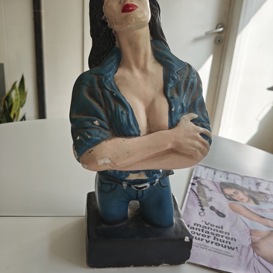 Image 1 of Vintage Rockabilly Pin-Up Bust Sculpture – Heavy Hand Painted Figure 33cm