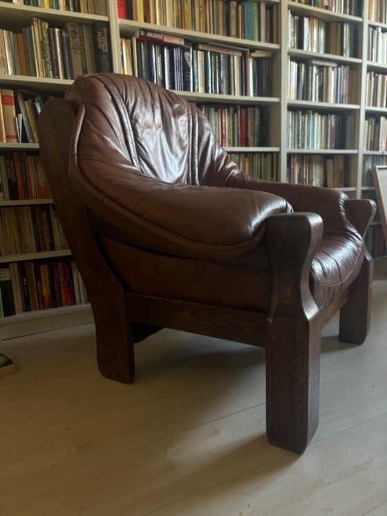 Image 1 of Chaise longue en cuir et chêne au design brutaliste 1970