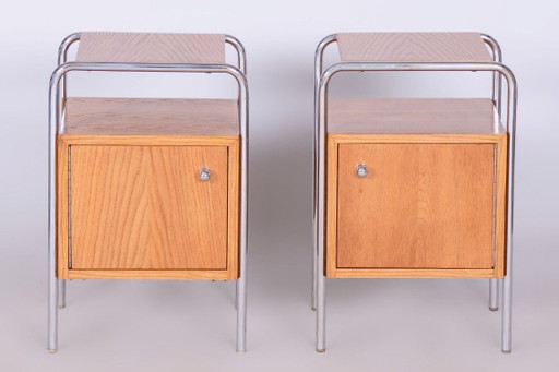 Een paar gerestaureerde Bauhaus-nachtkastjes van R. Slezák, chroom, Tsjechië, jaren 1930. – Metal, Wood (photo 2 of 10)