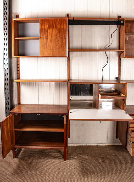 Image 1 of Zeer grote modulaire Deense teakhouten wandkast van Poul Cadovius voor Cado 1960.