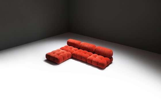 Image 1 of Modulaire bank Mario Bellini "Camaleonda" in rood ribfluweel - Vroege B&B Italia ed.
