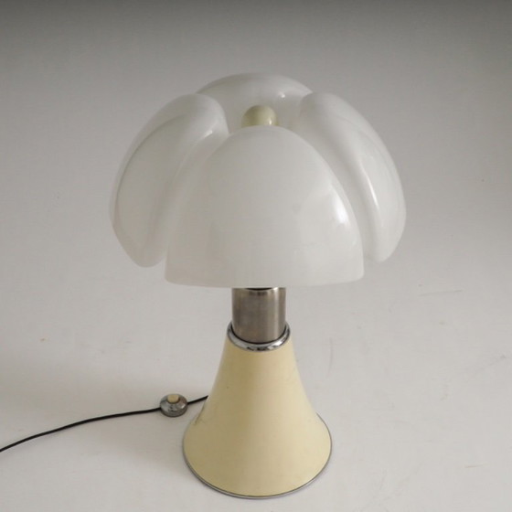 Large Vintage Pipistrello Table Lamp by Gae Aulenti for Martinelli Luce – Floor lights, Metal (photo 6 of 17)