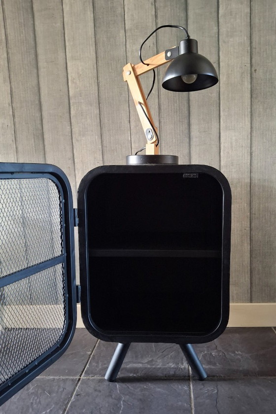 Image 1 of 2 comodini/armadietti industriali in metallo, nuovi