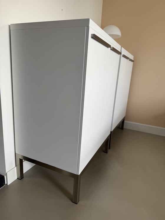 Image 1 of 2 mobili bianchi di Cappellini