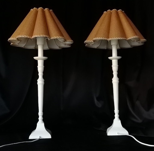 66 cm de diamètre, avec une lampe à main de forme arrondie
