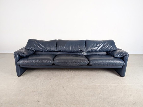 Image 1 of Cassina Maralunga Sofa Dreisitzer Couch Magistretti Leder blau
