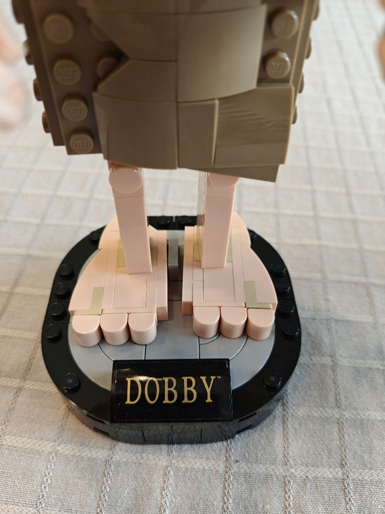Dobby de huiself Lego – Beeldhouwkunst, Kunststof (photo 9 of 12)