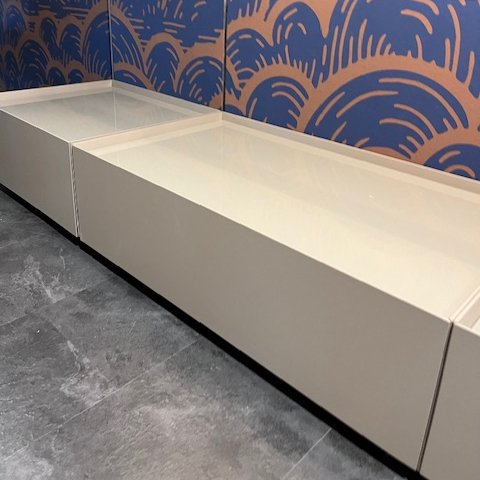 Image 1 of Mobile da parete Ghost di Cassina