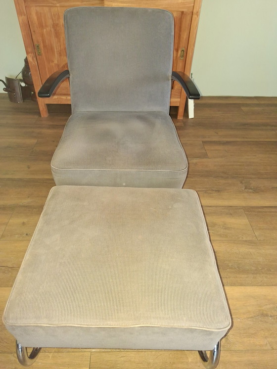 Image 1 of Dykmeyer Swan armchair plus Dykmeyer Swan footstool