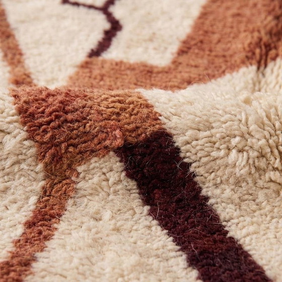 Alfombra bereber tradicional hecha a mano, tamaño 150/250 cm. – Wool (photo 7 of 9)