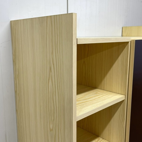 Image 1 of Retro vintage seventies kinderkamer baby kledingkast