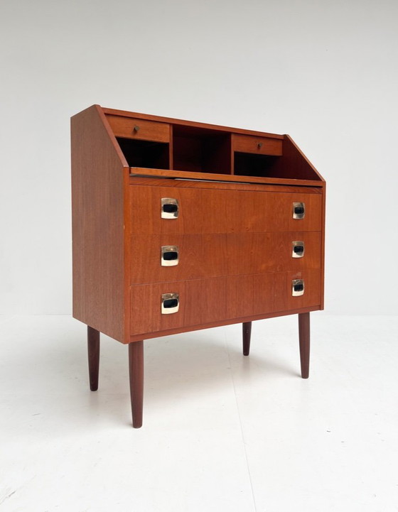 Image 1 of Charmanter dänischer Sekretär oder Schminktisch, 1960er Jahre