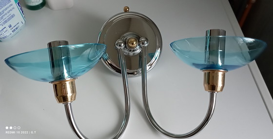Image 1 of Set van 2 chromen wandlampen en blauwe bekers