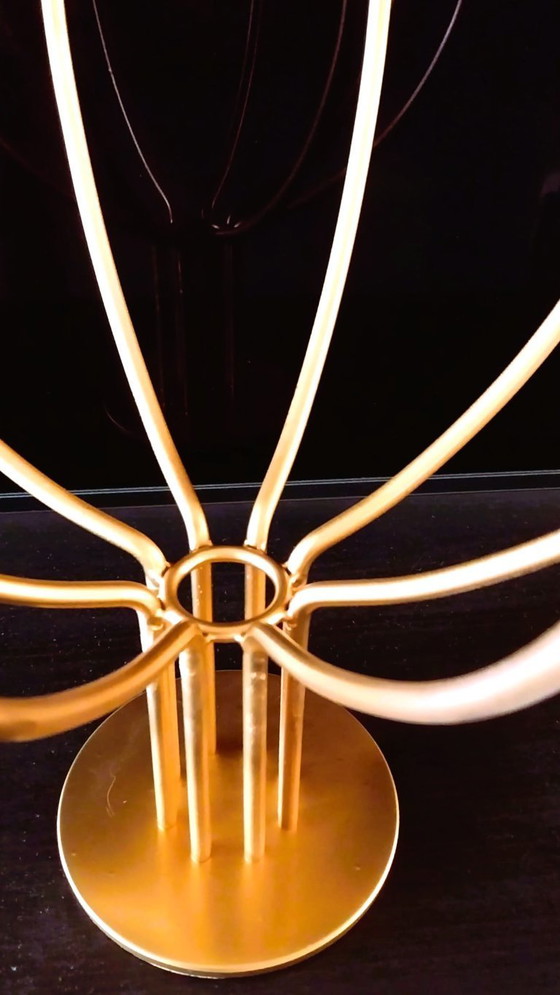 Image 1 of Candélabre de Noël en métal doré - cadeau de Noël design, cadeau de Noël