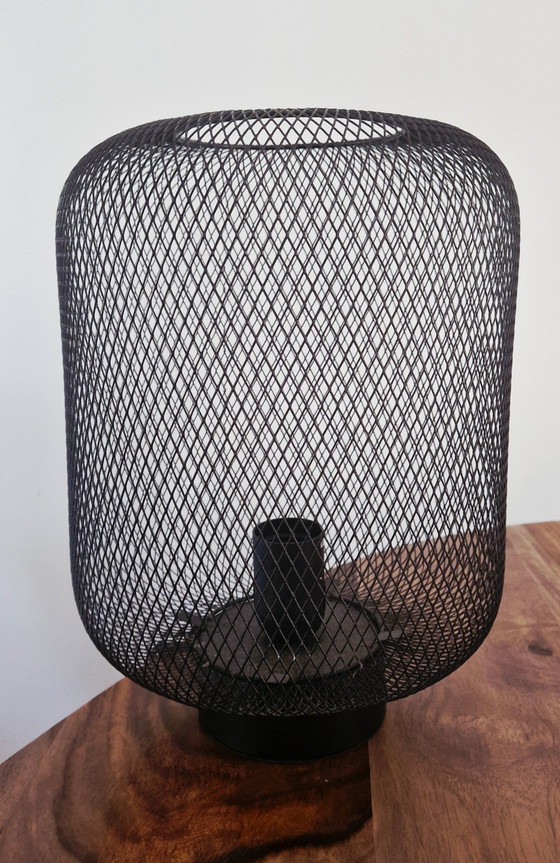 Image 1 of Metal industrial-style lamp