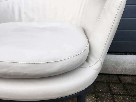 Image 1 of B&B Italia Maxalto – (3) Caratos niedriger Sessel von Antonio Citterio