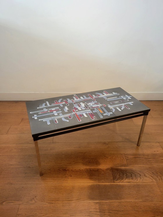 Image 1 of Table basse vintage avec plateau en céramique, signée Adri Belgium.
