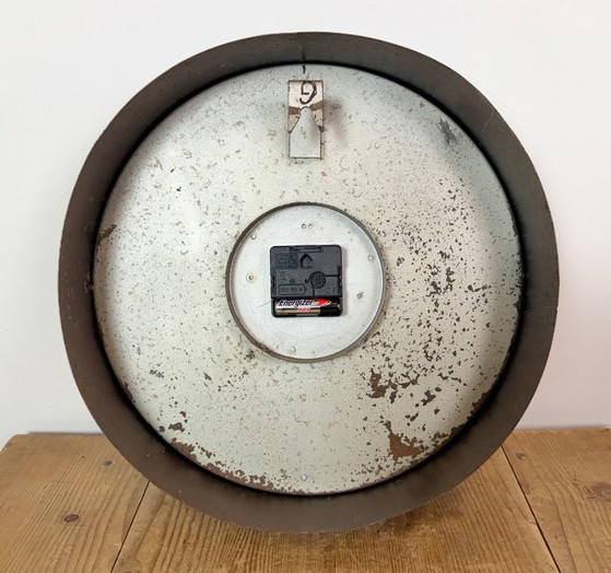 Horloge murale industrielle noire d'IBM, années 1950 – Pendules, Glass, Iron (photo 15 of 16)