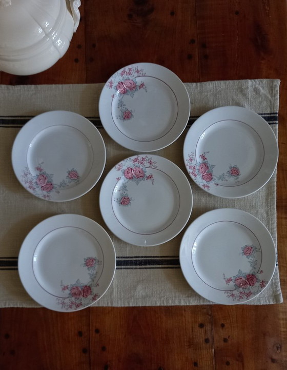 Image 1 of "Thalia" - 6 platos llanos de piedra de hierro de Saint-Amand