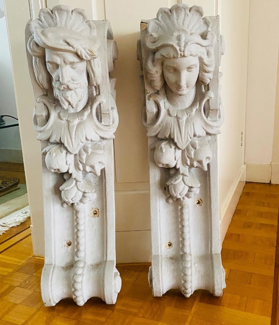 Image 1 of 2 Gable consoles